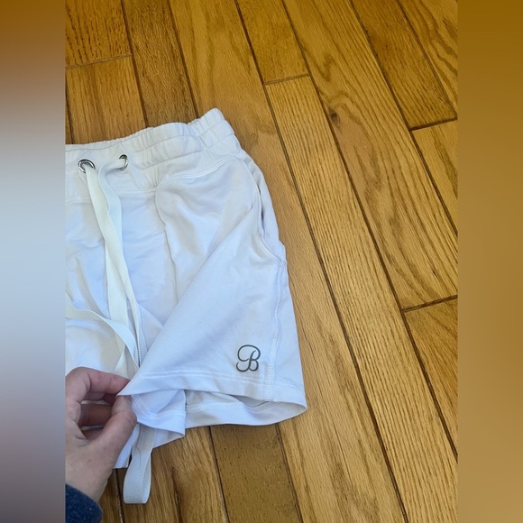 Bombshell Sportswear - Scrunch Butt Shorts - Picture 3 of 6